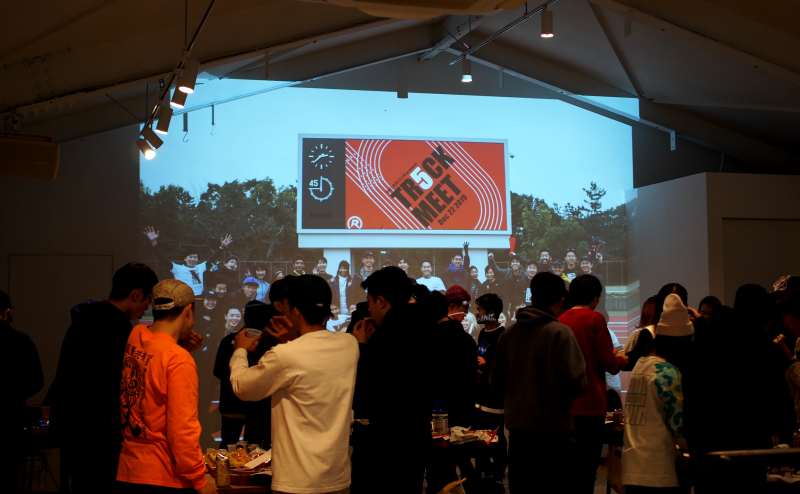 プロジェクターをご利用できます。