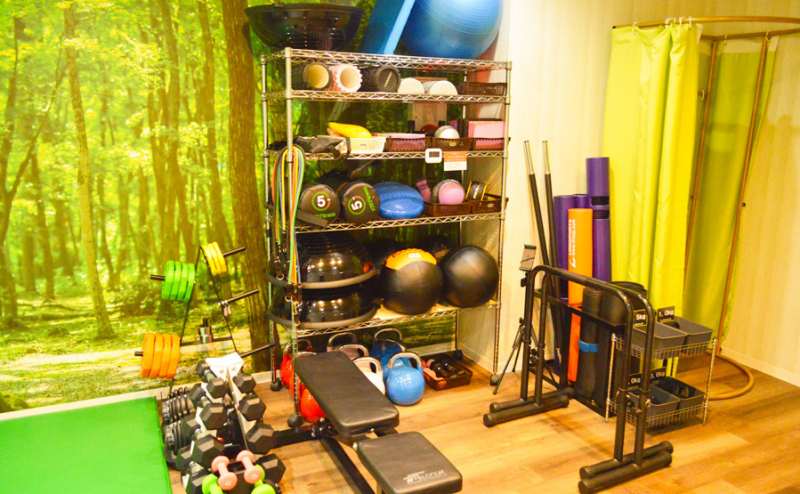 トレーニング小物も充実しています。女性にも人気です