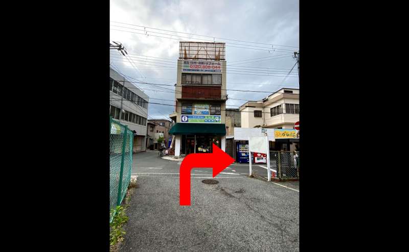 【尾崎駅3分】LEDライト完備/30㎡/4人並びで広々/完全個室！ダンスの自主練習に最適/大型鏡4枚のアクセス4