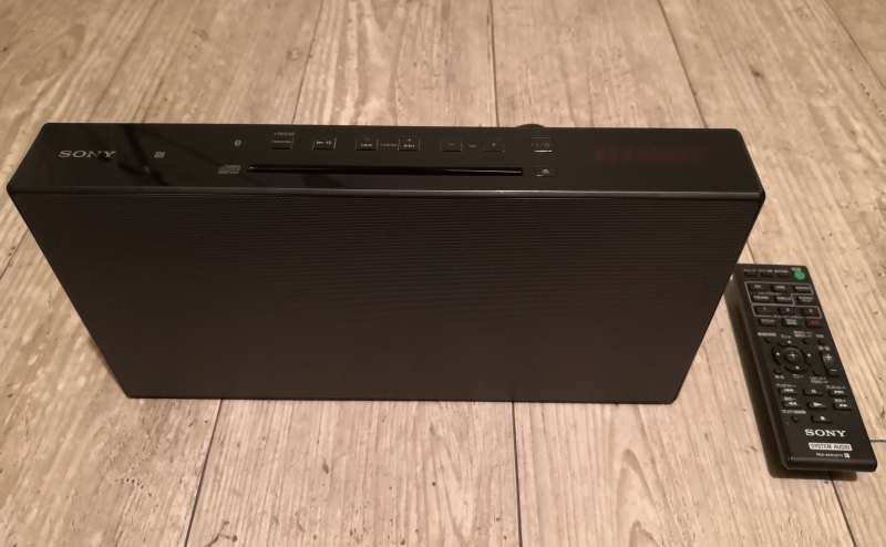 CDプレイヤー（SONY CMT-X3CD）です。 ※ラジオ機能やBluetooth機能も付いてますが、不調のためCDプレイヤーとしてお使い下さい。