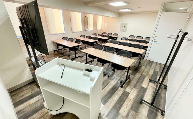 【モニターやホワイトボードなど室内の備品は全て無料！】 - TIME SHARING 四谷8Aの写真