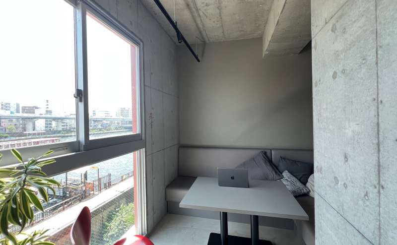 個室のスペースあります。