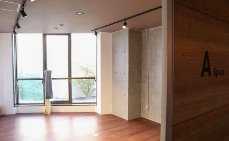 Aスペース　少人数からご利用いただける人気の部屋です。