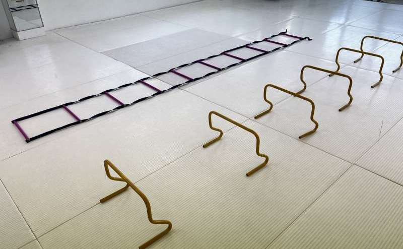 施設全体で150平米、運動スペースは約100平米の広々スペース。さまざまな用途にご利用いただけます