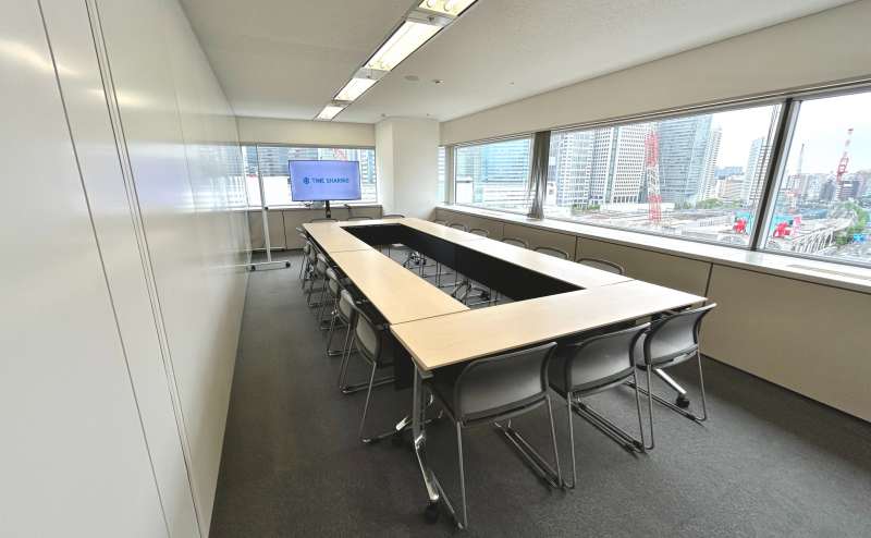 【営業時間：08:00～19:00　※12階は土日祝もご利用可能です！】