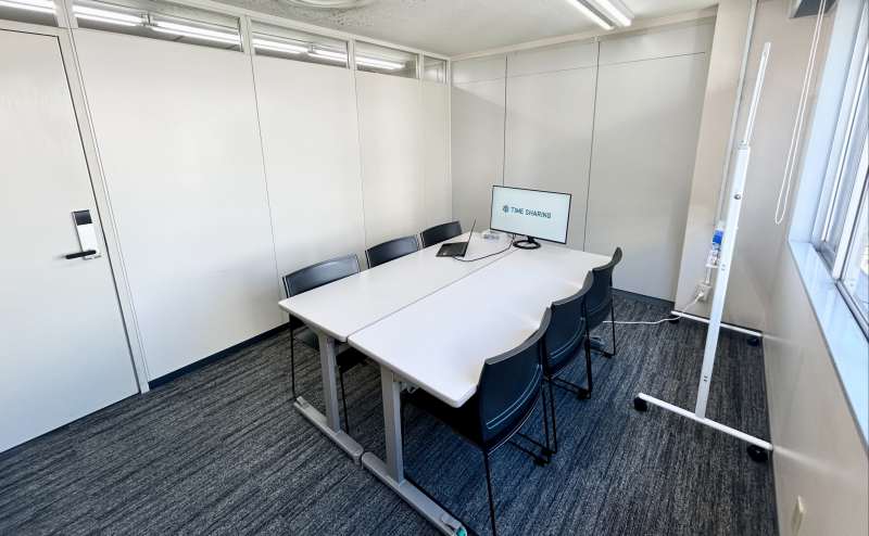 【モニター、ホワイトボードの備品もございます】 - TIME SHARING 新宿9Bの写真