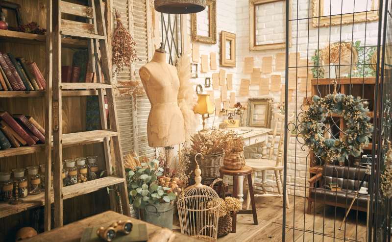 東京 葛飾区 お花茶屋 アンティーク家具や小物が充実のレンタル撮影スタジオ Studio Art8（スタジオアートエイト）