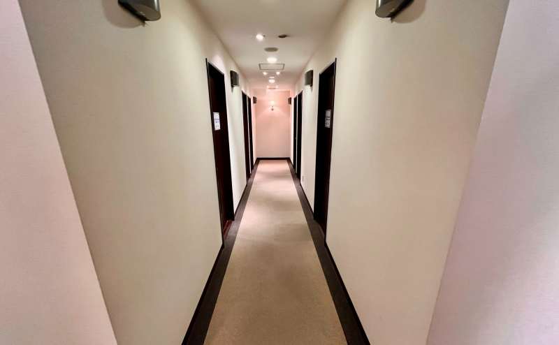 【roomBは左手の扉になります】 - TIME SHARING 銀座 旗ビル roomBの写真