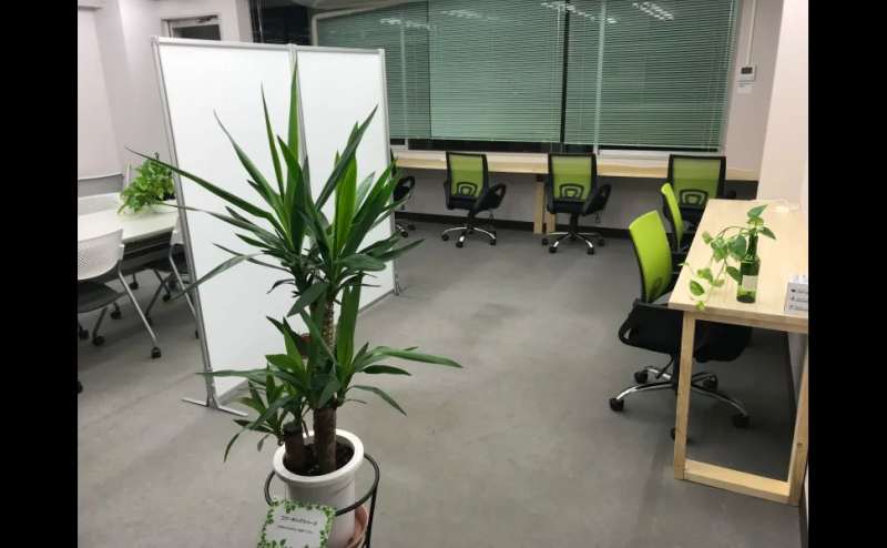 熊谷オフィス　レンタル会議室（１０名）熊谷　熊谷駅　駅近　徒歩３分