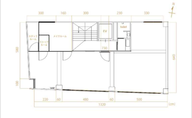使いやすい長方形のスクエア箱型スタジオ。天井高は280cmです