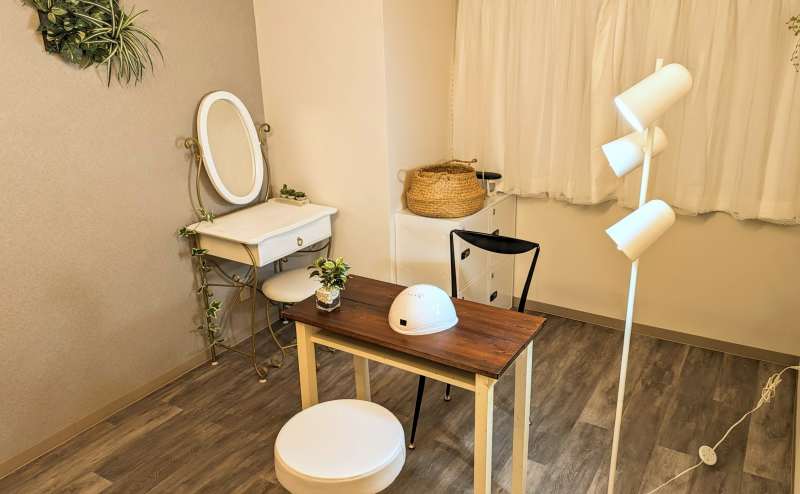 ネイルも施術可能です。