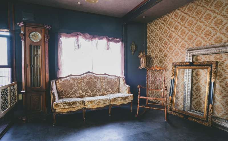 額などの小物も充実