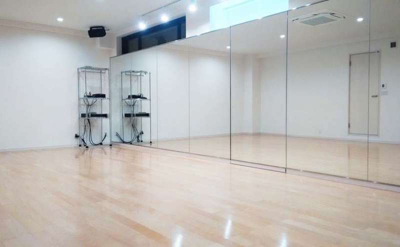 小田急線　向ヶ丘遊園　きれい　ダンススタジオ　ヨガスタジオ　貸しスタジオ　貸会議室