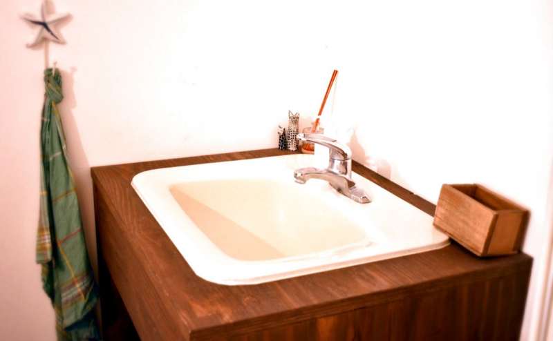 室内には洗面台が付いています　ご自由にご利用下さい