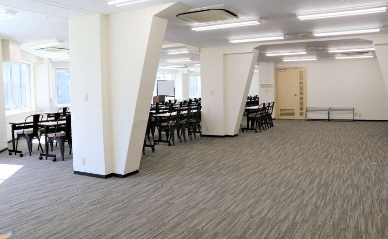 後方(出入口付近)は広いスペースがあるため、受付場所や荷物置き場としてご活用いただけます。 - TIME SHARING 蒲田 第二美須ビルの写真