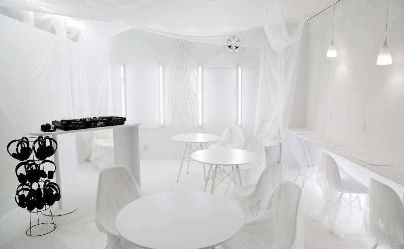 DJset&サイレントディスコセットも常備しているのでDJパーティーも可能。