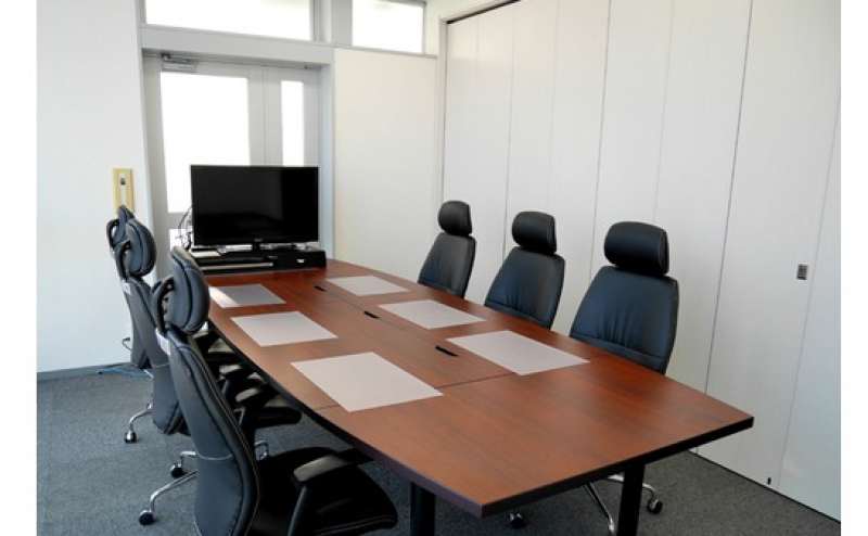 最大収容人数7名  余裕のある空間  ゆったり座れます