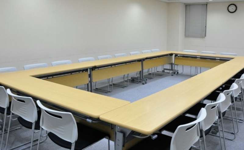 懇親会の開催におすすめの貸し会議室まとめ