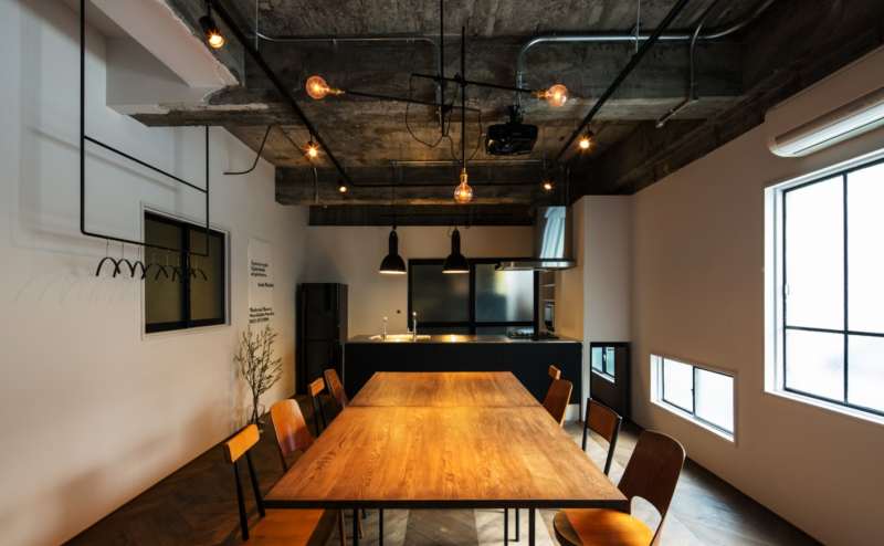 大阪メトロ四ツ橋線「肥後橋」駅徒歩3分　キッチン付きレンタルルーム「江戸堀チューボールーム」