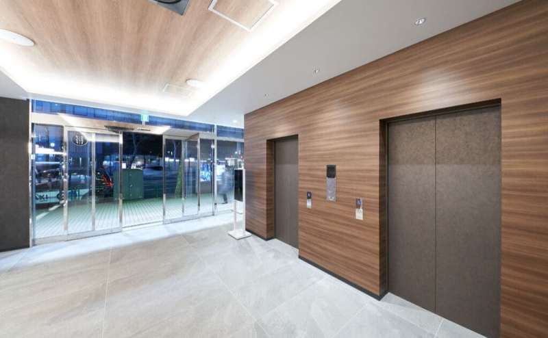 【エレベーターは2基あります】- グレイドパーク 新橋駅前8F（銀座口）の写真