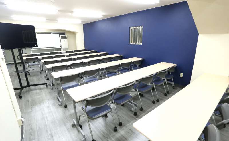 レンタルスペース 2025年4月OPEN！モニター２台、ホワイトボード付き貸会議室 - リンクスペース大門浜松町