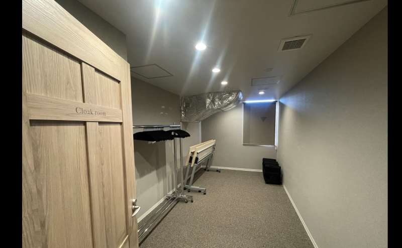 クローク_TIME SHARING 新橋駅前4F（銀座口）