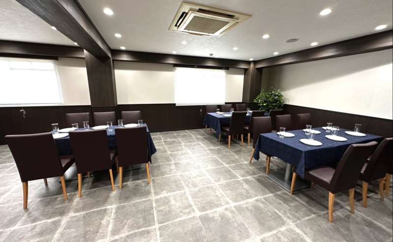 【飲食物持ち込み無料】