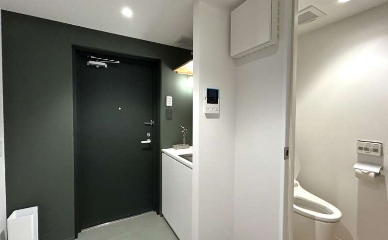 【室内に流しやトイレがございます。】