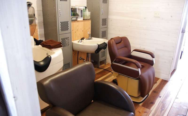 2Fサロンのシャンプー台の写真です