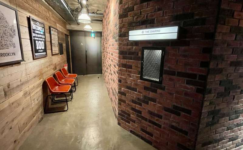 【左側の突き当たりが「8A」会議室です】 - TIME SHARING 田町赤羽橋 8Aの写真