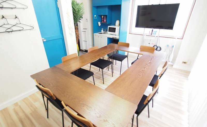 電子レンジがある貸し会議室まとめ