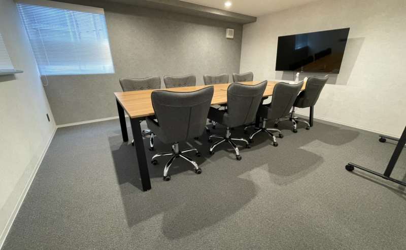 【志村坂上駅徒歩30秒】8名用会議室(いいオフィス志村坂上)【板橋区最大級のコワーキングスペース】