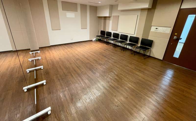 【ダンスレッスン、歌唱、ボイストレーニングなど防音ダンスルームをぜひご活用ください！】 - TIME SHARING 四谷 ダンスルーム7Dの写真