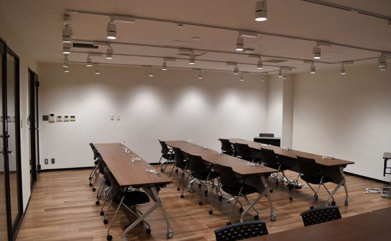 机は並び替え自由です。