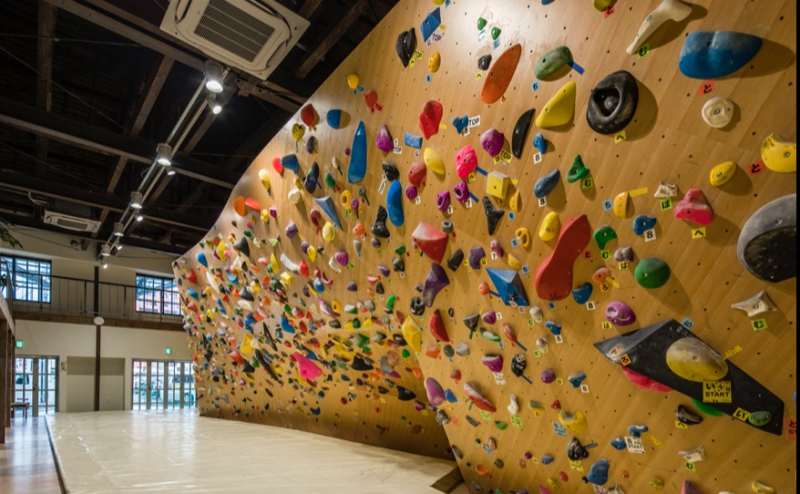 名古屋　名古屋駅　国際センター駅　丸の内駅　ボルダリング　クライミング　ボルダリングハウスノット