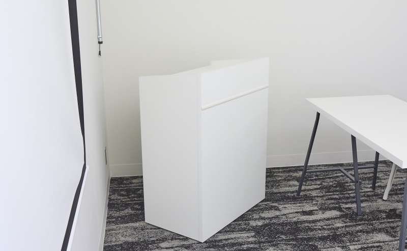 司会台 - TIME SHARING Biz 品川Aの写真