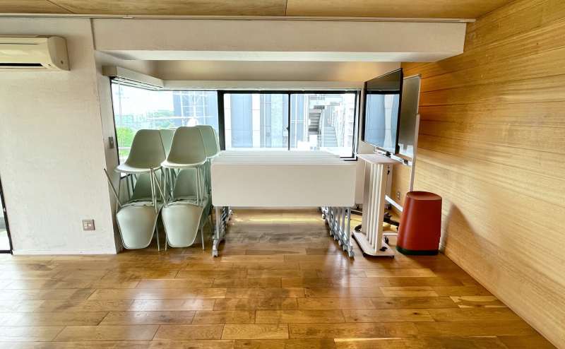 【後方部分に、会議用備品は全て収まります】 - TIME SHARING  新宿御苑前 壱丁目参番館1001の写真