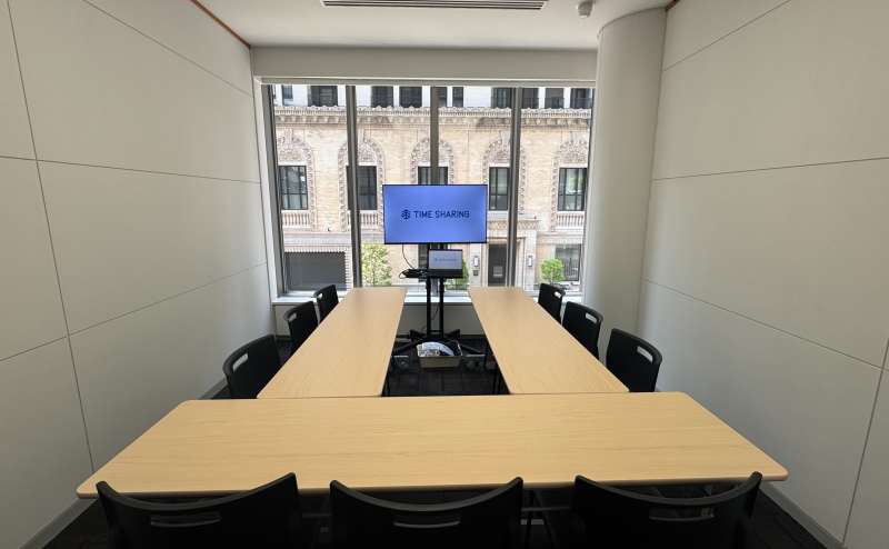 【コの字形式で9名着席可能です！】