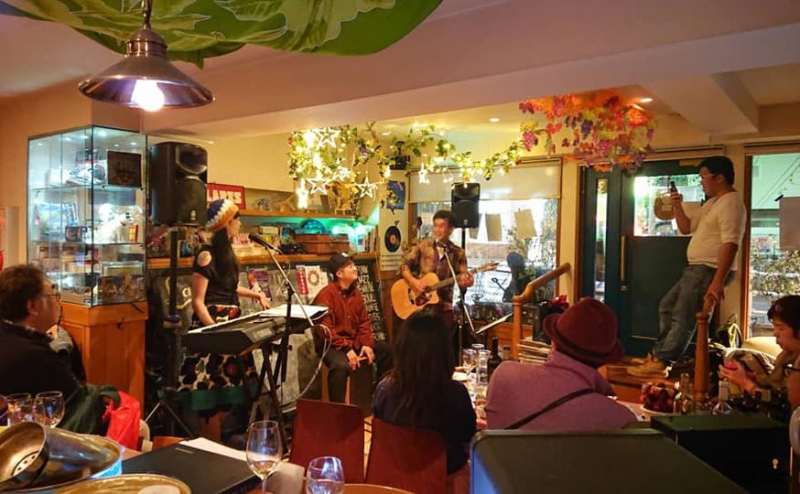 イベント、ライブ等様々な利用形態でご予約いただいております。