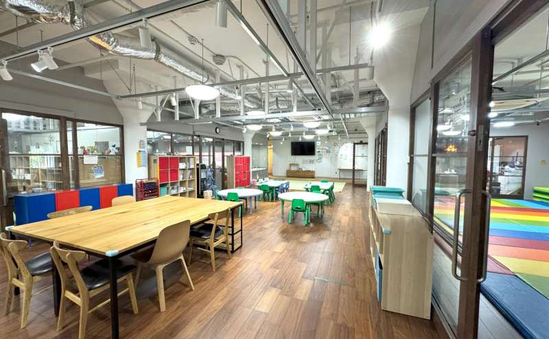 【桜木町／馬車道：ラウンジルーム】駅近！パーティー/誕生日会/ママ会にぴったり??オプションでキッチン利用も可能?