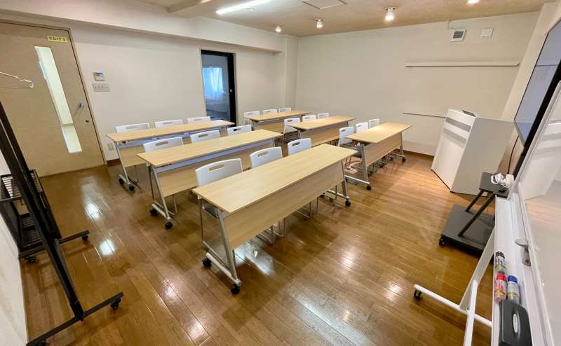 【四谷三丁目駅徒歩1分！最大18名収容のリーズナブルな会議室♪】 - TIME SHARING 四谷8Bの写真