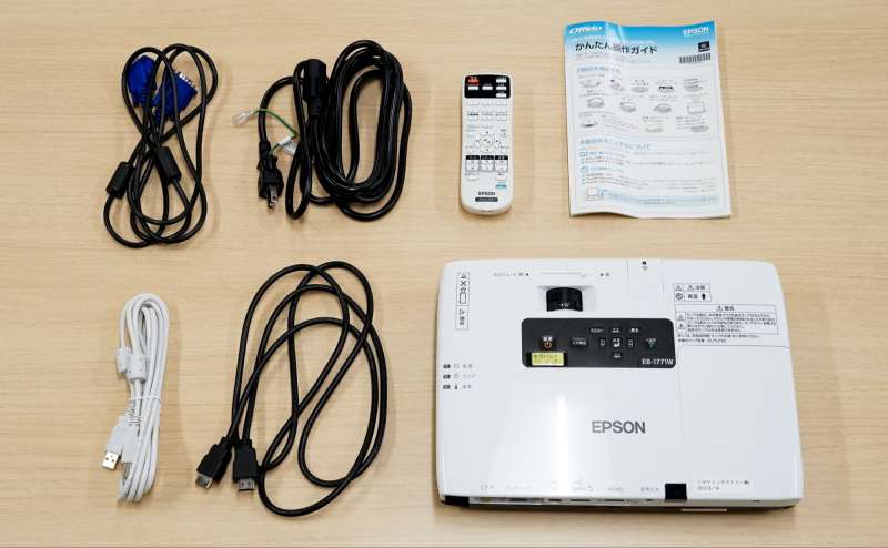 プロジェクターを無料貸出しております。予約時にお申し付けください。