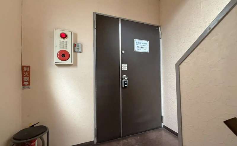 【スペース扉】