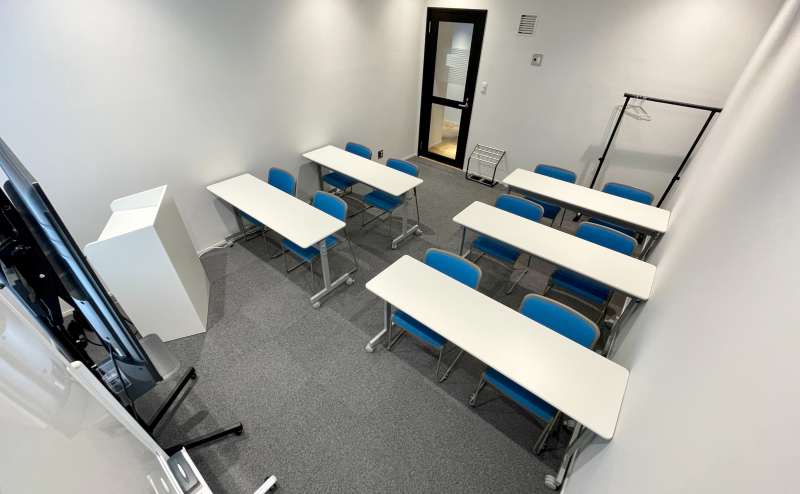 【室内全体の雰囲気です。最大着席数10名／様々な用途にお使いいただけます】 - TIME SHARING 六本木 第6DMJビル 4Cの写真