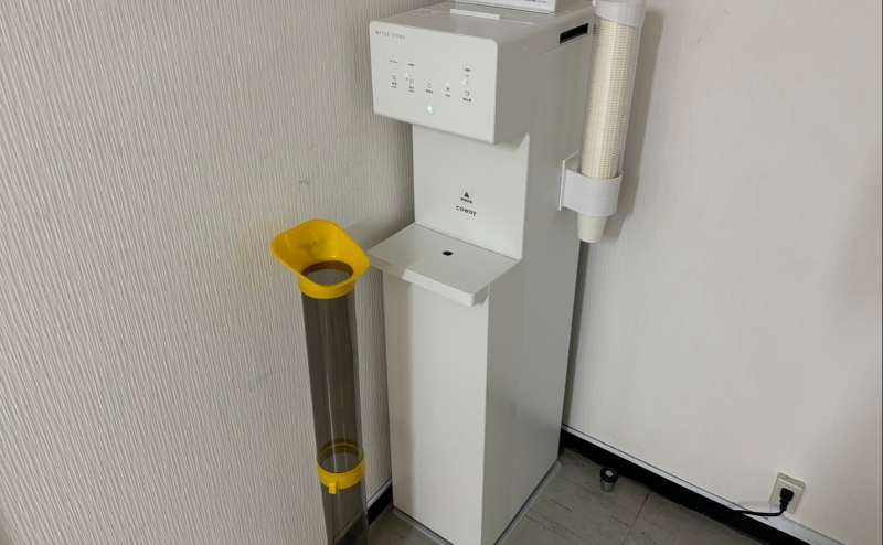 ウォータースタンドを無料でご利用いただけます - TIME SHARING 四谷防音ルーム7Cの写真