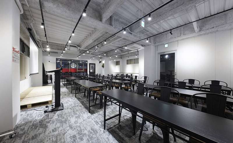 スクール形式 - TIME SHARING 五反田Ⅰプラザスクエアビルの写真