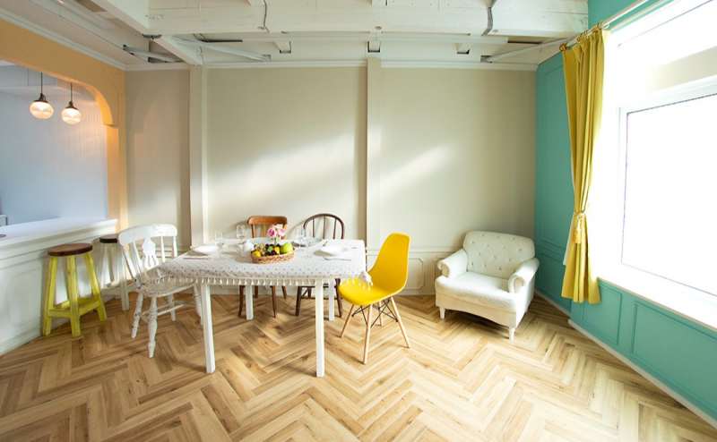 アンテークスタジオ　