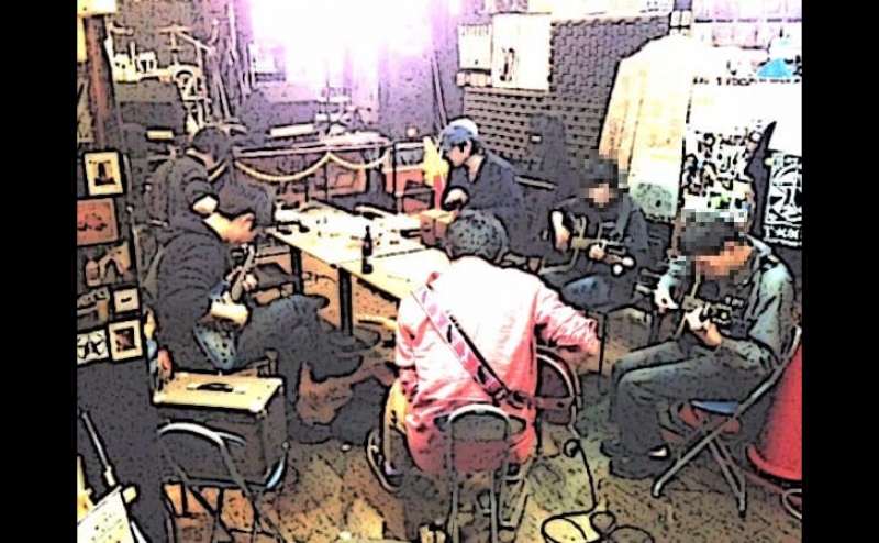 音楽教室を開きたい方もご連絡ください。定期の音楽教室もあります。