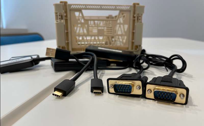 【HDMIへの変換機は、タイプCとVGAをご用意しています】 - TIME SHARING 六本木 第6DMJビル 4Dの写真