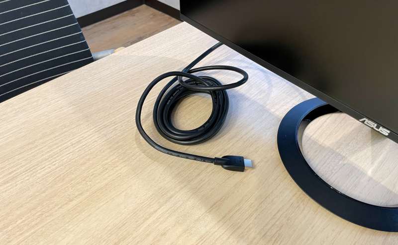 【モニターへは接続済みのHDMIケーブルを繋ぐだけなので簡単♪】 - TIME SHARING 四谷7Bの写真